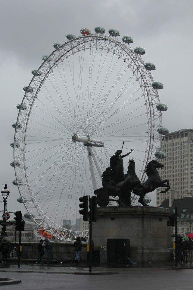 581746_10151252585211116_1351802594_n