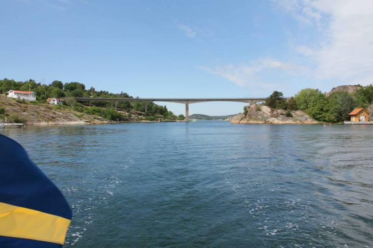 971706_10151356105061116_182776019_n