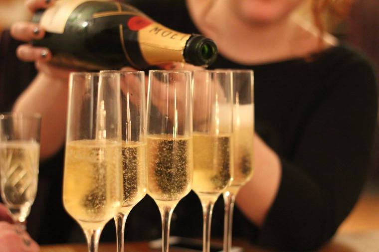 10604407_10153054327171116_3499744102636512874_o